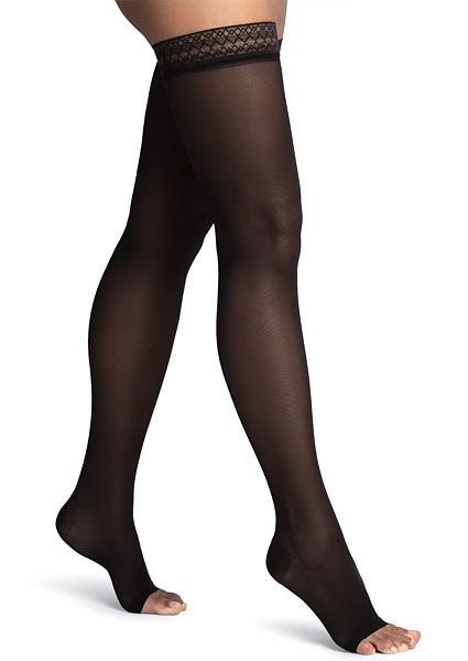 Sigvaris Dynaven Medical Legwear - Women's 20-30mmHg Compression Pantyhose